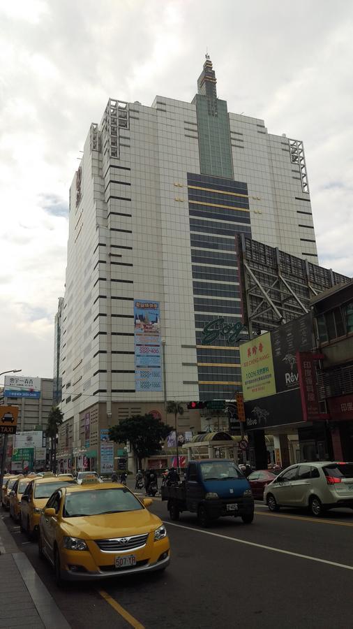 Niwill Homestay Taichung Exterior foto